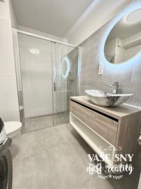 Nový 2 izbový byt Halalovka, s vlastným parkovacím miestom