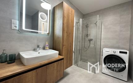 Prenájom luxusného 4izbového bytu s terasou