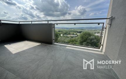 Nadštandardný 3 izbový, kompletne zariadený byt Saratovská, Trenčín