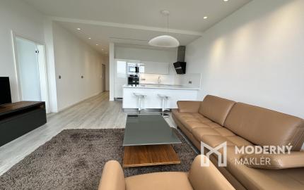 Nadštandardný 3 izbový, kompletne zariadený byt Saratovská, Trenčín