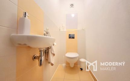 PREDANÝ 2 IZBOVÝ, 65 m2 BYT NA LIPTOVSKEJ ULICI V TRENČÍNE