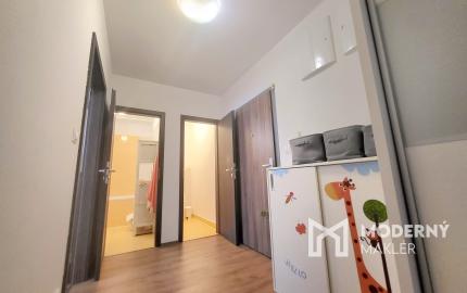 PREDANÝ 2 IZBOVÝ, 65 m2 BYT NA LIPTOVSKEJ ULICI V TRENČÍNE