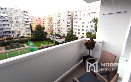 Zrekonštruovaný 3-izbový byt vo výbornej lokalite Nového Mesta nad Váhom