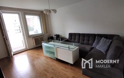 Zrekonštruovaný 3-izbový byt vo výbornej lokalite Nového Mesta nad Váhom