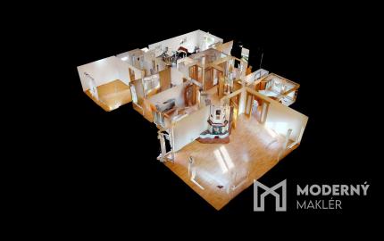 Štvorizbový bungalov s výmerou 162m2 na pozemku 1010 m2, v bezpečnom uzavretom komplexe v centre mesta