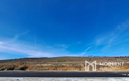 Pozemok so stavebným povolením pre rodinný dom