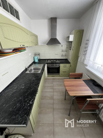 Prerobený 2 izbový byt v Trenčíne, Lavičková ulica, bezproblémové parkovanie