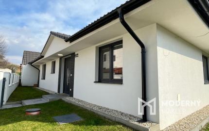 Štvorizbový bungalov v žiadanej lokalite Trenčianske Stankovce