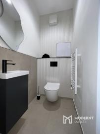 Na prenájom novostavba moderného, kompletne zariadeného 2izb bytu na Tramínovej ul. v Trenčíne.