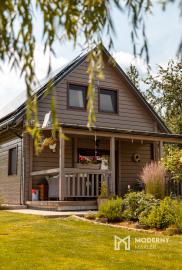 Drevenica, novostavba v obci Cimenná, v srdci prírody