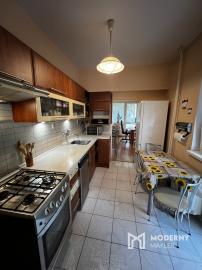 Na predaj veľký 3izb byt s dvoma balkónmi v Novej Dubnici.