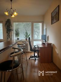 Na predaj veľký 3izb byt s dvoma balkónmi v Novej Dubnici.