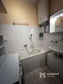 Na predaj veľký 3izb byt s dvoma balkónmi v Novej Dubnici.