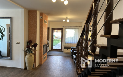 Na predaj moderný rodinný dom v Bzinciach pod Javorinou