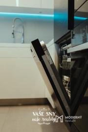 Prenájom 4izb bytu v centre Trenčína s terasou a parkovaním.