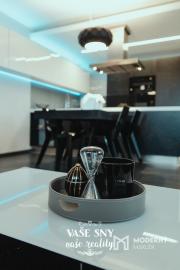 Prenájom 4izb bytu v centre Trenčína s terasou a parkovaním.