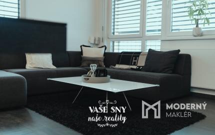 Prenájom 4izb bytu v centre Trenčína s terasou a parkovaním.