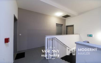 Predaj vkusnej elegancie 4izb bytu s terasou v Trenčíne.