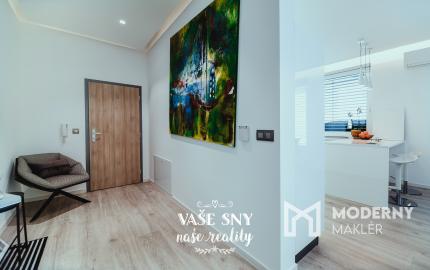 Predaj vkusnej elegancie 4izb bytu s terasou v Trenčíne.