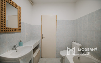 Na predaj rodinný dom v obci Beluša