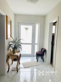 Luxusný rodinný dom na predaj