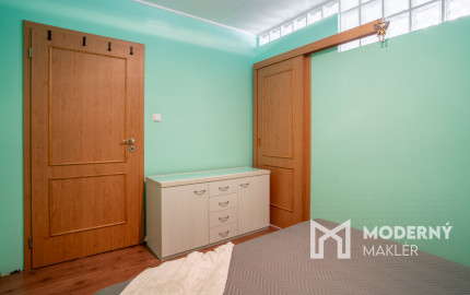 Na prenájom priestranný 3-izbový byt vo vyhľadávanej časti Ružinova