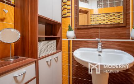 Na prenájom priestranný 3-izbový byt vo vyhľadávanej časti Ružinova