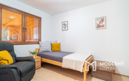 Na predaj záhradná chata vhodná na celoročné bývanie v obci Kuchyňa