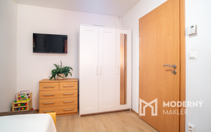 Na predaj záhradná chata vhodná na celoročné bývanie v obci Kuchyňa