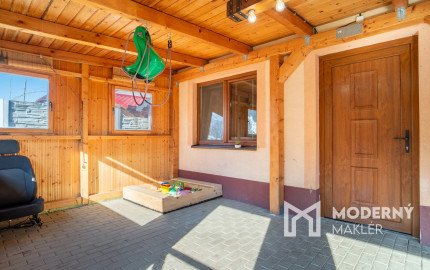 Na predaj záhradná chata vhodná na celoročné bývanie v obci Kuchyňa