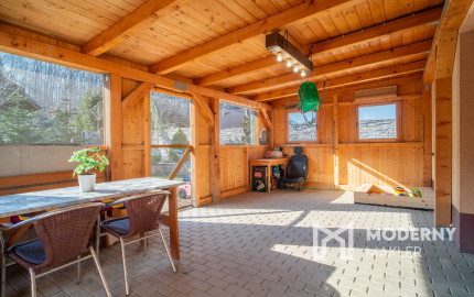 Na predaj záhradná chata vhodná na celoročné bývanie v obci Kuchyňa