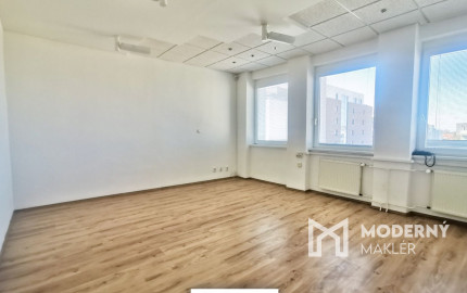Na prenájom klimatizovaný administratívny priestor o výmere 54m2 v Stupave – AB28-29
