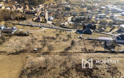 Na predaj veľkorysý pozemok v obci Šarišské Sokolovce