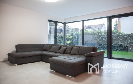 Na predaj exkluzívny 4-izbový rodinný dom priamo pod Devínom