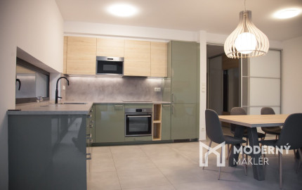 Na predaj exkluzívny 4-izbový rodinný dom priamo pod Devínom