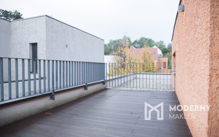 Na predaj exkluzívny 4-izbový rodinný dom priamo pod Devínom