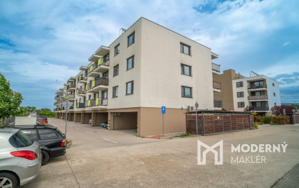 Na predaj kryté parkovacie státie kúsok od centra Stupavy