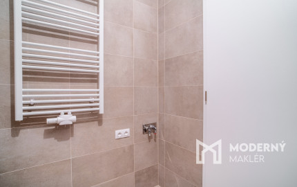 Na predaj svetlý 1,5-izbový byt v NADŠTANDARDE v lukratívnej lokalite BORY