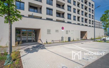 Na predaj svetlý 1,5-izbový byt v NADŠTANDARDE v lukratívnej lokalite BORY