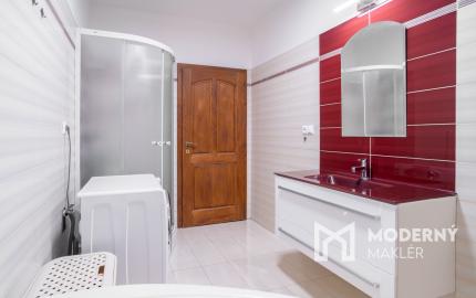 Na predaj príjemný 4-izbový rodinný dom v Lehniciach