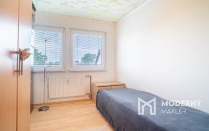 Na predaj 3-izbový byt v pokojnej lokalite Mostu pri Bratislave