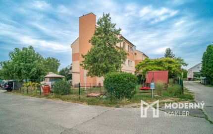 Na predaj 3-izbový byt v pokojnej lokalite Mostu pri Bratislave