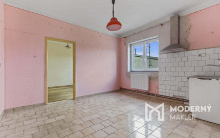 Na predaj rodinný dom za výhodnú cenu v centre Malaciek