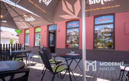 Na predaj komerčná budova v centre mesta Spišská Stará Ves so skvelým investičným potenciálom