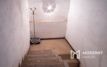 Na predaj komerčná budova v centre mesta Spišská Stará Ves so skvelým investičným potenciálom