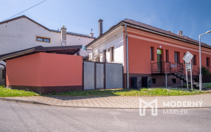 Na predaj komerčná budova v centre mesta Spišská Stará Ves so skvelým investičným potenciálom