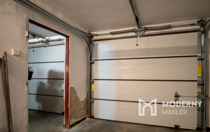 Na predaj komerčná budova v centre mesta Spišská Stará Ves so skvelým investičným potenciálom