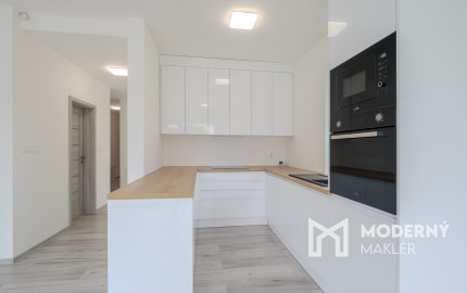 Na predaj 3-izbový byt v ŠTANDARDE so slnečnou terasou kúsok od Prešova