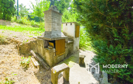 Na predaj rekreačná chata v jedinečnom prostredí Malých Karpát v Sološnici