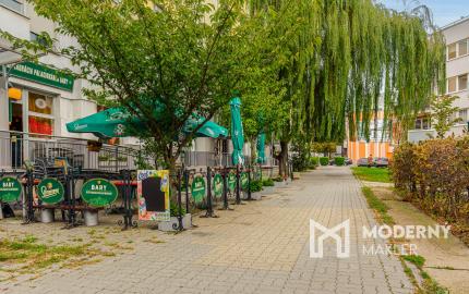 Na predaj gastroprevádzka s vonkajšou terasou v Karlovej Vsi